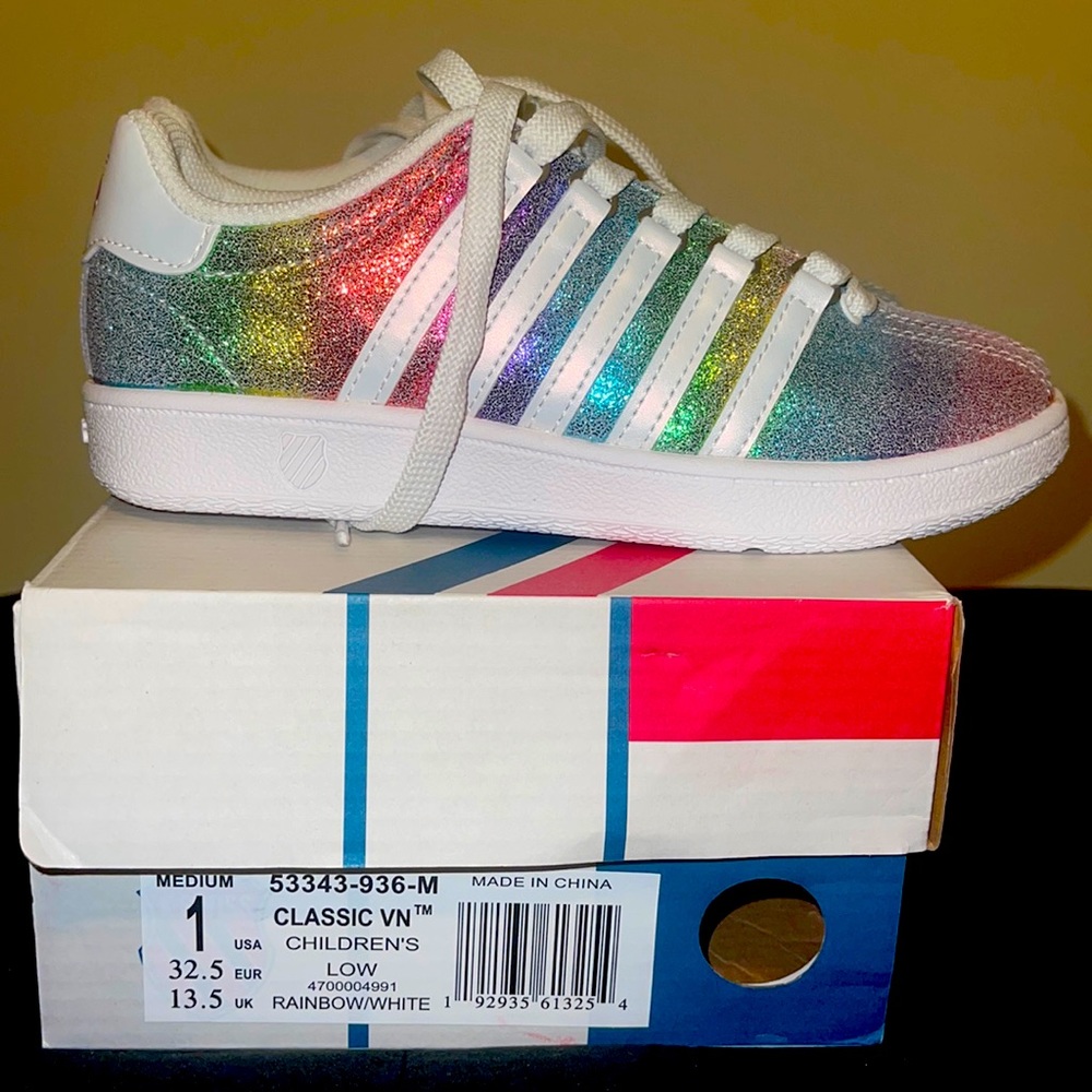 BRAND NEW GIRL KSWISS TENNIS SHOES